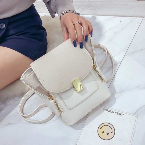 NEW VENUS Backpack - Picture 4 of 8